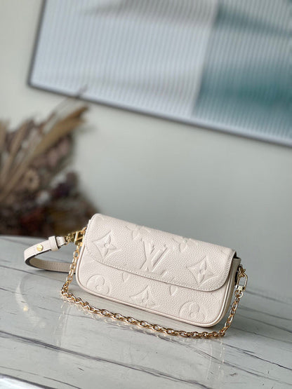 Fashion Luxe Touch bags - 4164