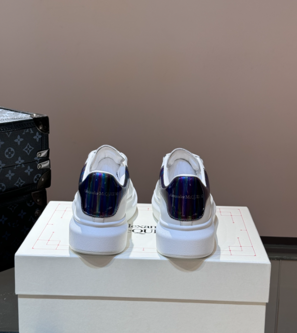 Luxe Touch Bags 

 - AQ Men SHoes - 022