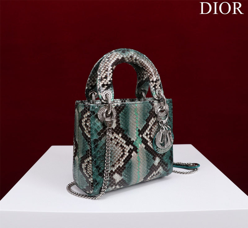 LTB - Luxe Touch Bags - 1685