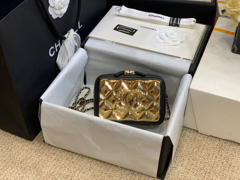 Luxe Touch Bags 

 -  Bags - 3510