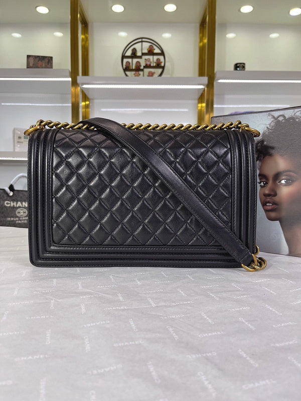 Luxe Touch Bags 

 -  Bags - 3379