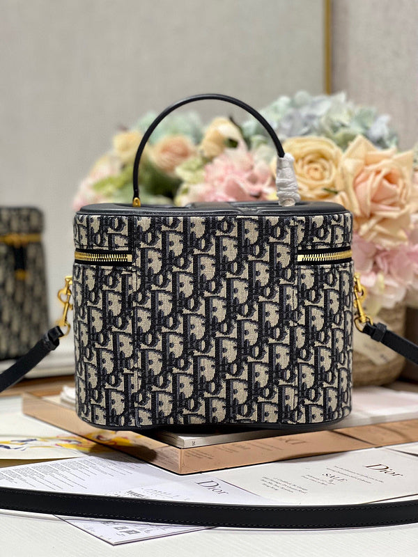 LTB - Luxe Touch Bags - 135