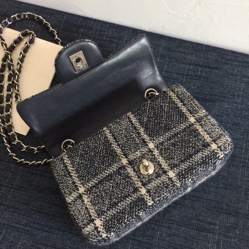 Luxe Touch Bags 

 -  Bags - 2755