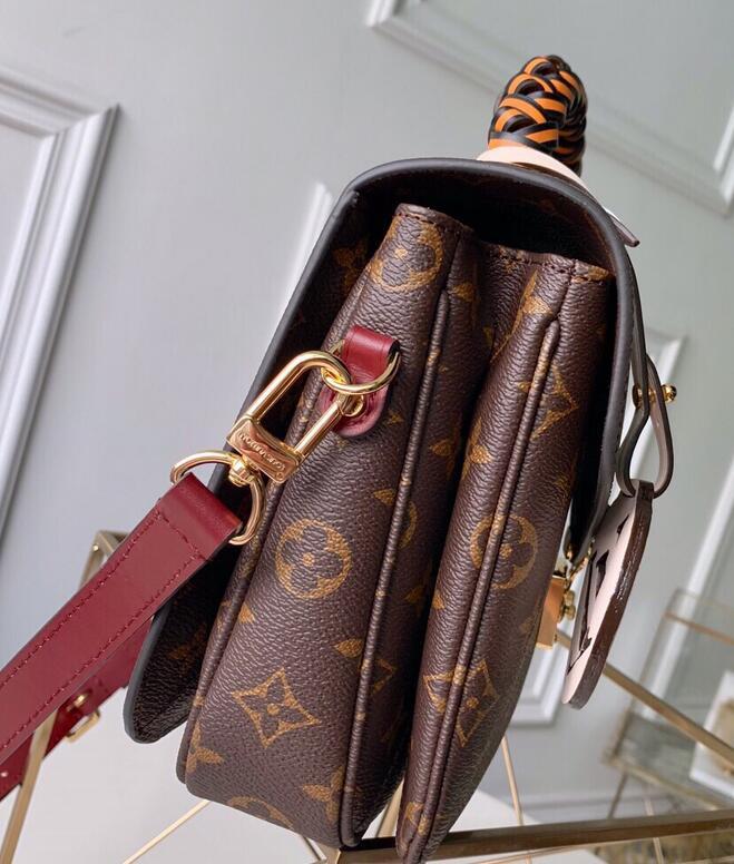 Luxe Touch Bags -   2791