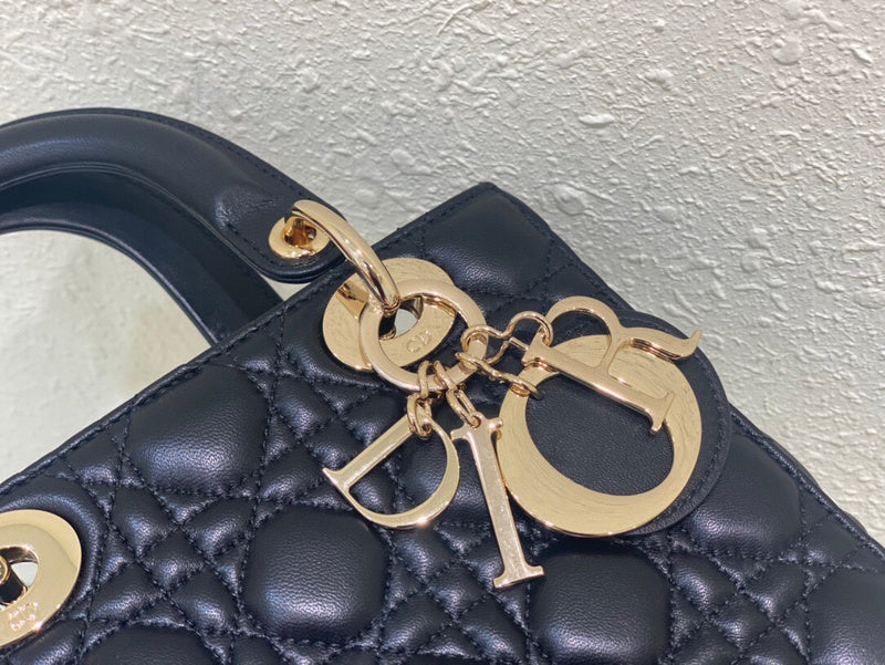 LTB - Luxe Touch Bags - 664