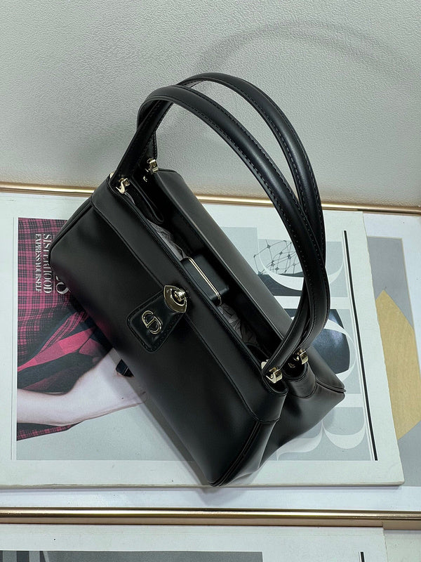 LTB - Luxe Touch Bags - 657