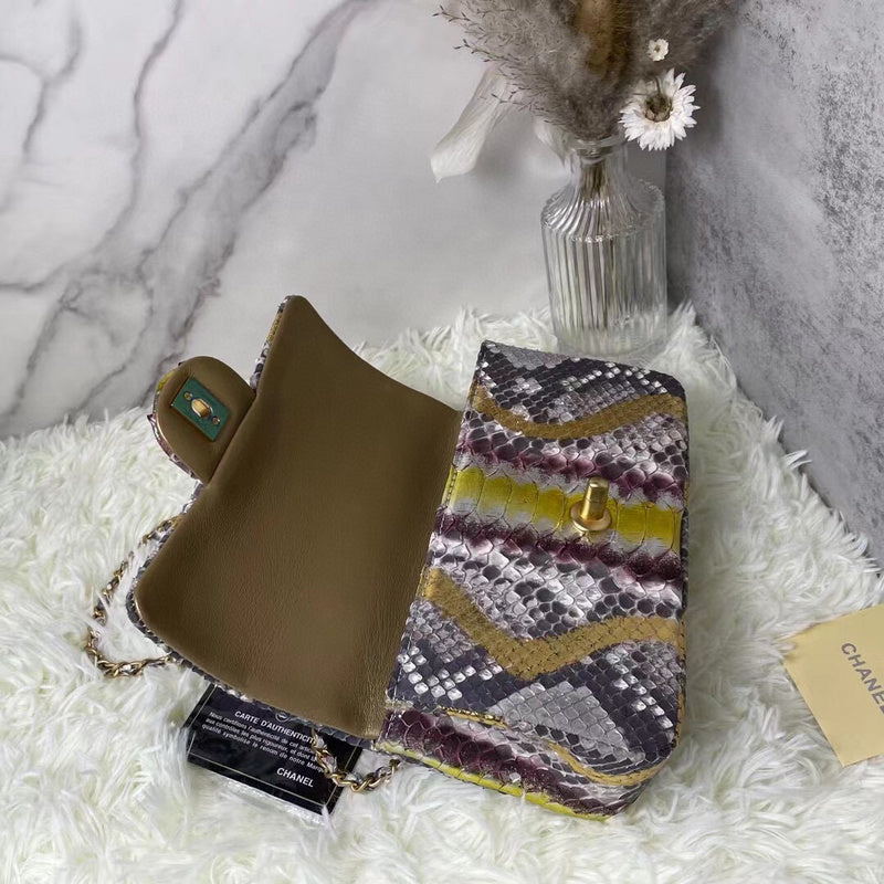 Luxe Touch Bags 

 -  Bags - 3058