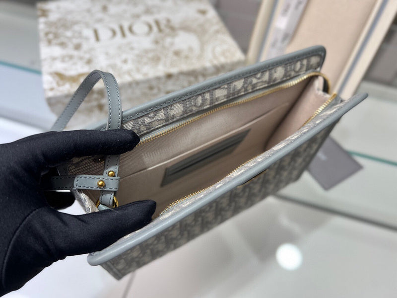 LTB - Luxe Touch Bags - 589