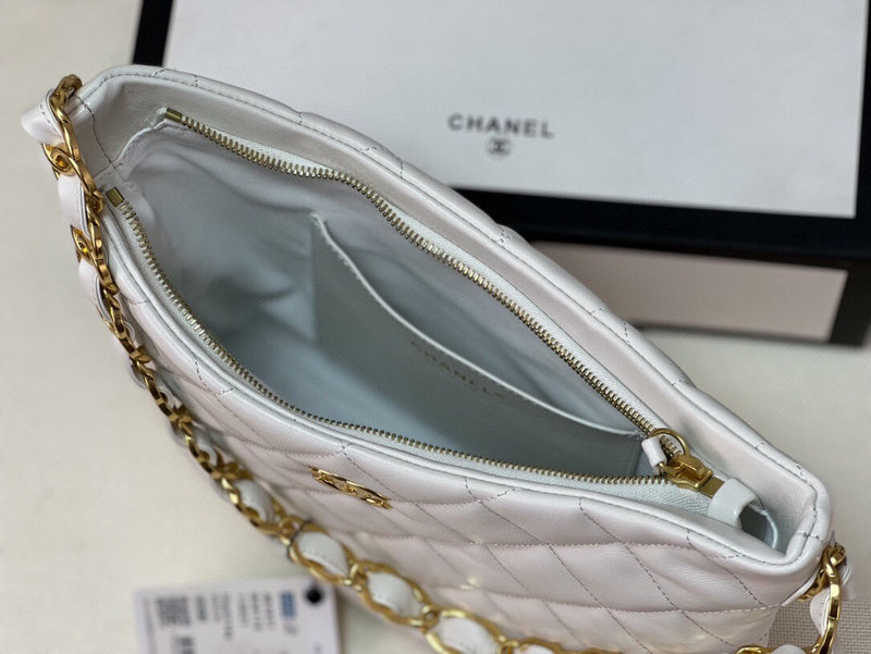Luxe Touch Bags 

 -  Bags - 2815