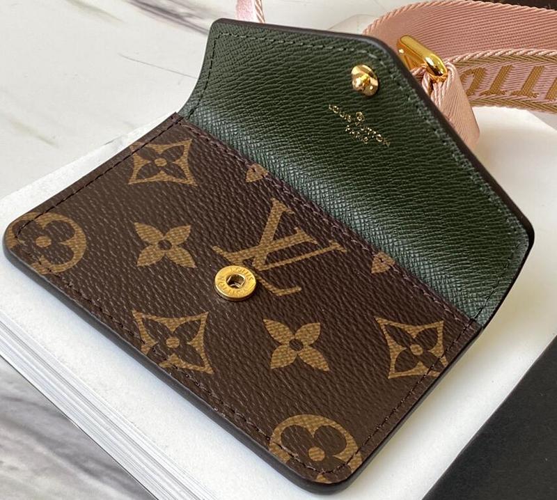 Luxe Touch Bags -   2489