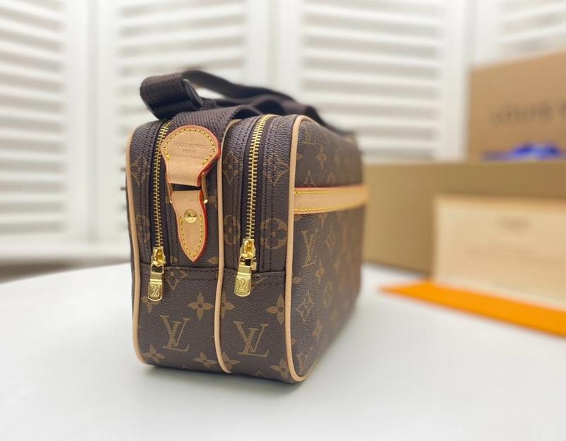 Luxe Touch Bags -   2168