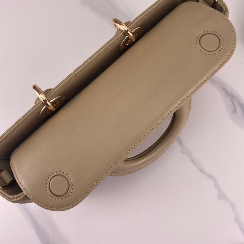 LTB - Luxe Touch Bags - 610