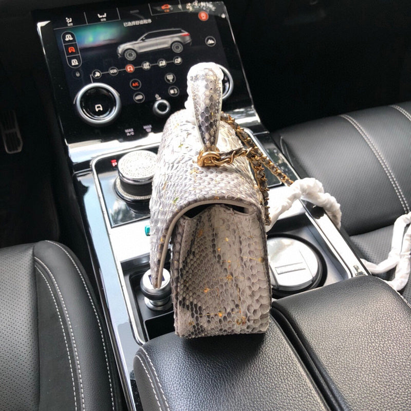 Luxe Touch Bags 

 -  Bags - 2949