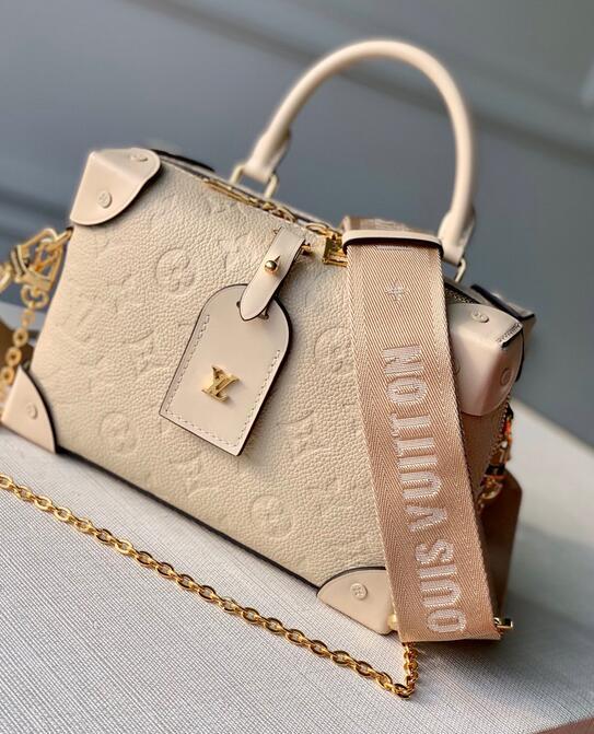 Luxe Touch Bags -   2985