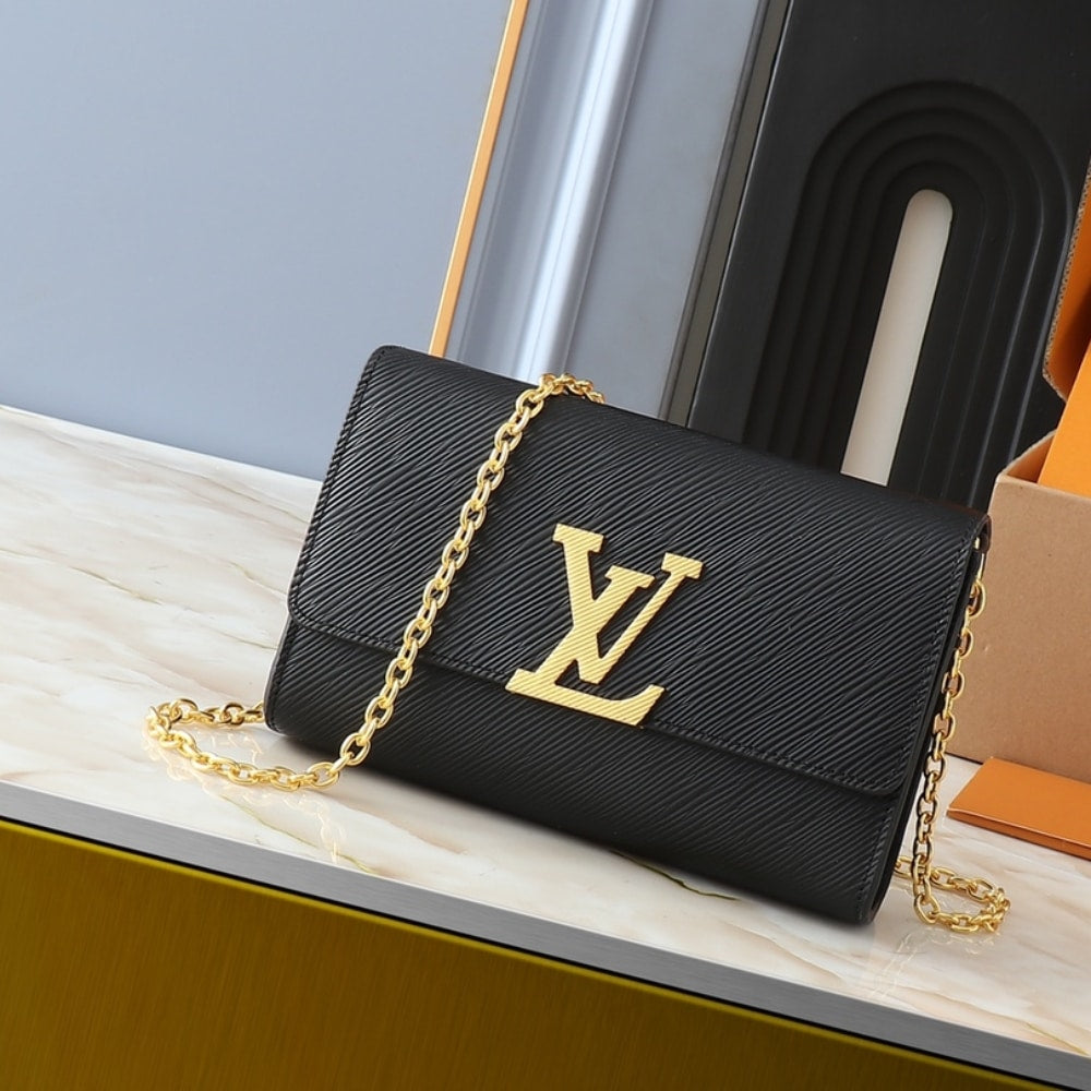 LV POCHETTE LOUISE BAG BLACK 22CM M23756