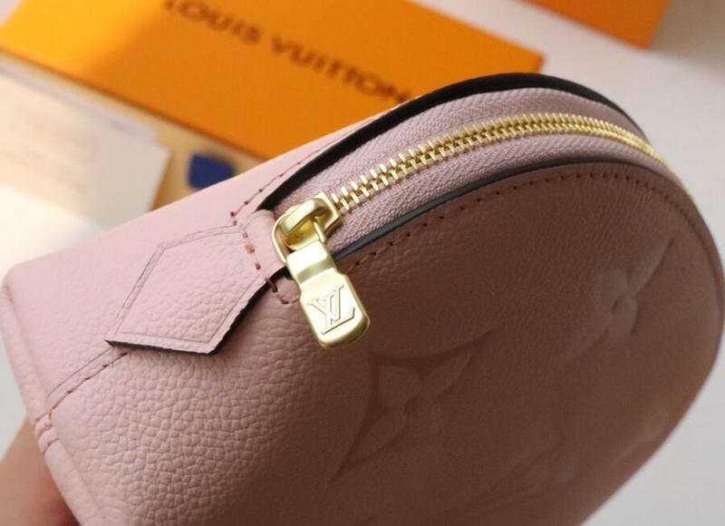 Luxe Touch Bags -   2494