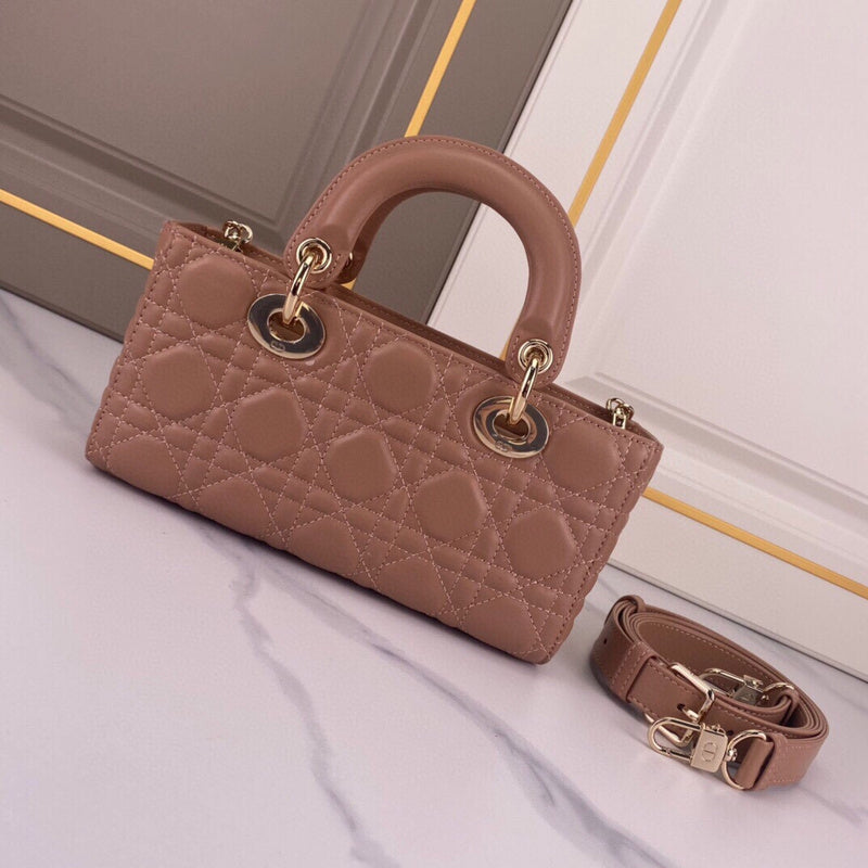 LTB - Luxe Touch Bags - 639