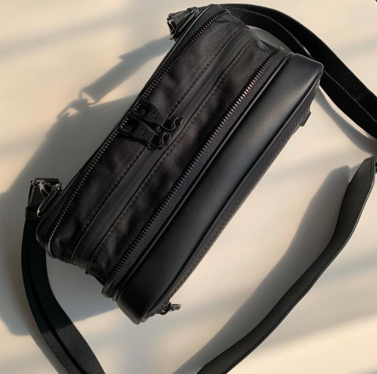 Luxe Touch Bags -   3074
