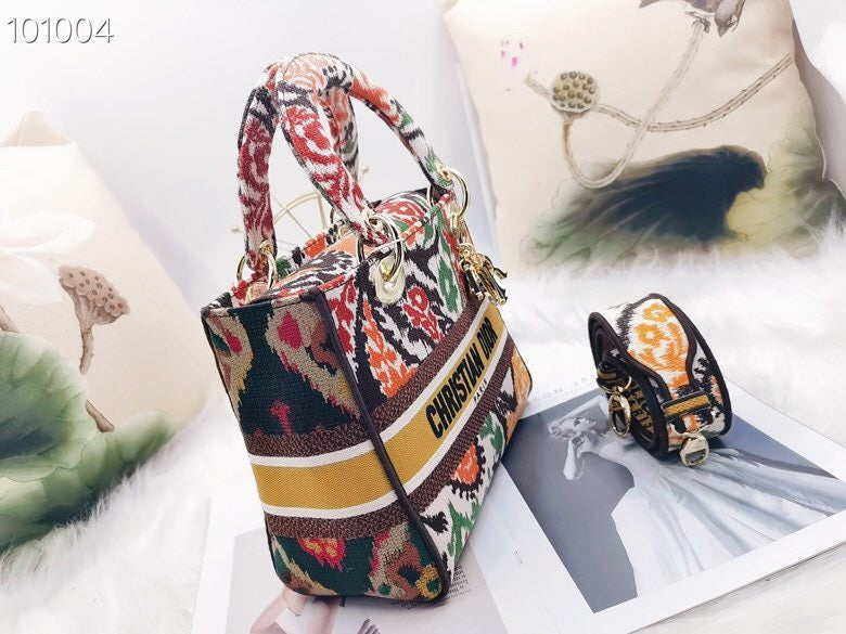 LTB - Luxe Touch Bags - 087