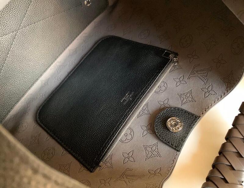 Luxe Touch Bags 

 - LTB Bags - 3033