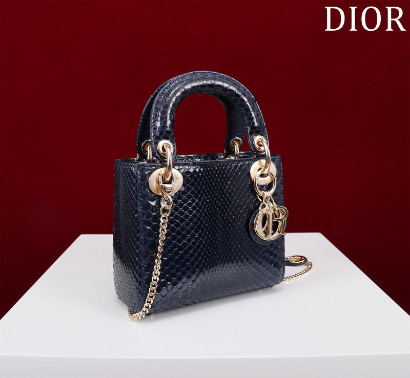 LTB - Luxe Touch Bags - 105
