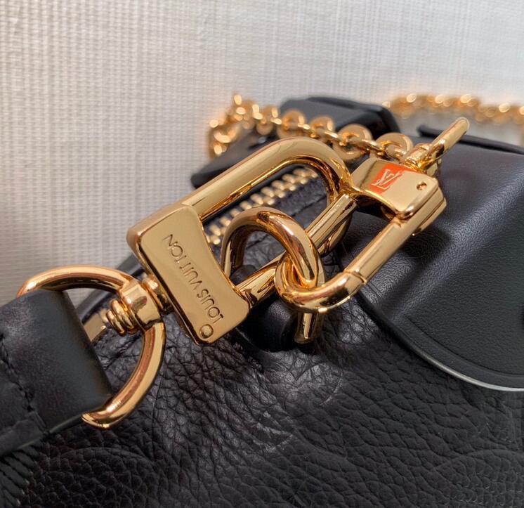 Luxe Touch Bags -   2965