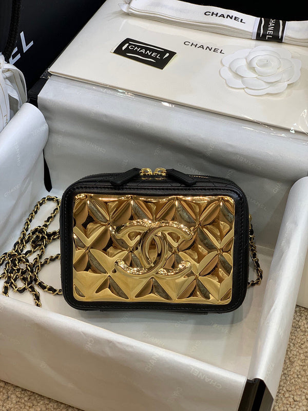 Luxe Touch Bags 

 -  Bags - 3510