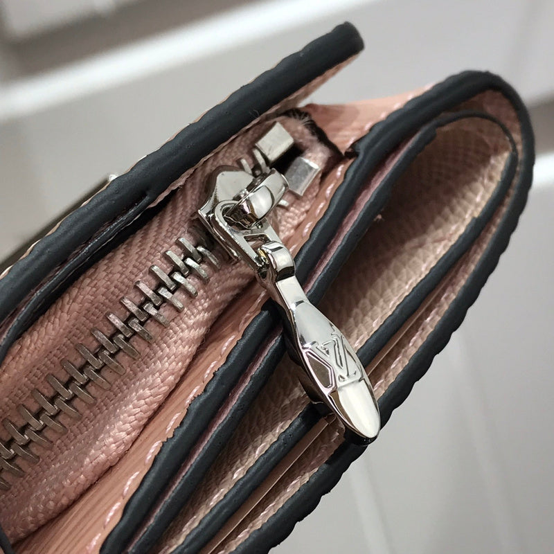 Fashion Luxe Touch bags - 2596
