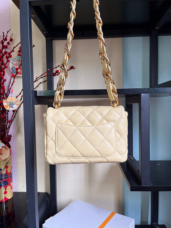 Luxe Touch Bags 

 -  Bags - 3096