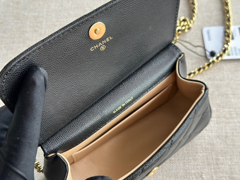 Luxe Touch Bags 

 -  Bags - 2736