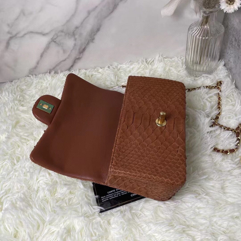 Luxe Touch Bags 

 -  Bags - 3052