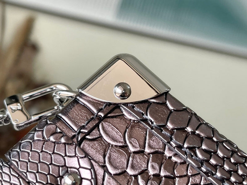 Fashion Luxe Touch bags - 4977