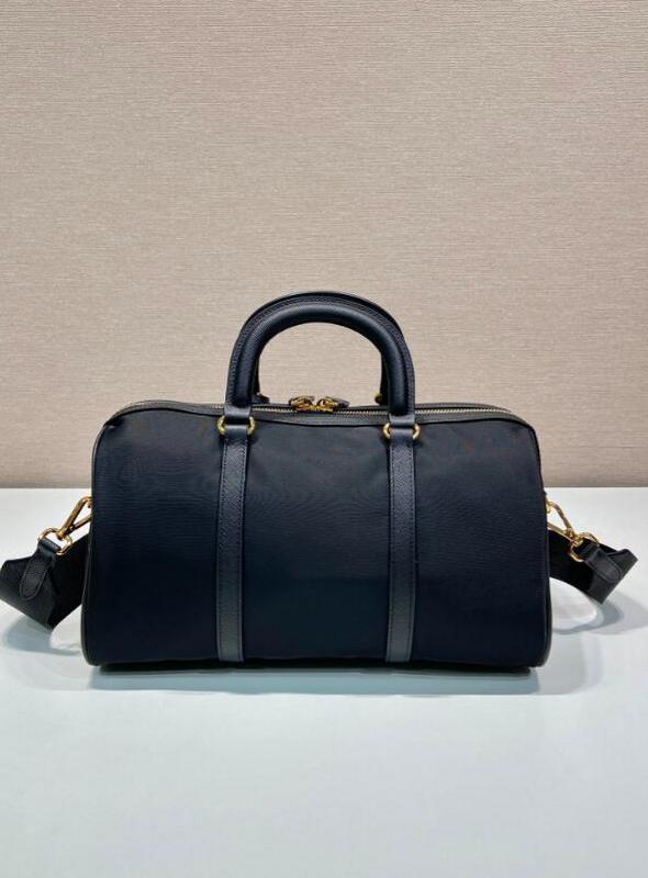 Luxe Touch Bags 

 - PD Bags - 029