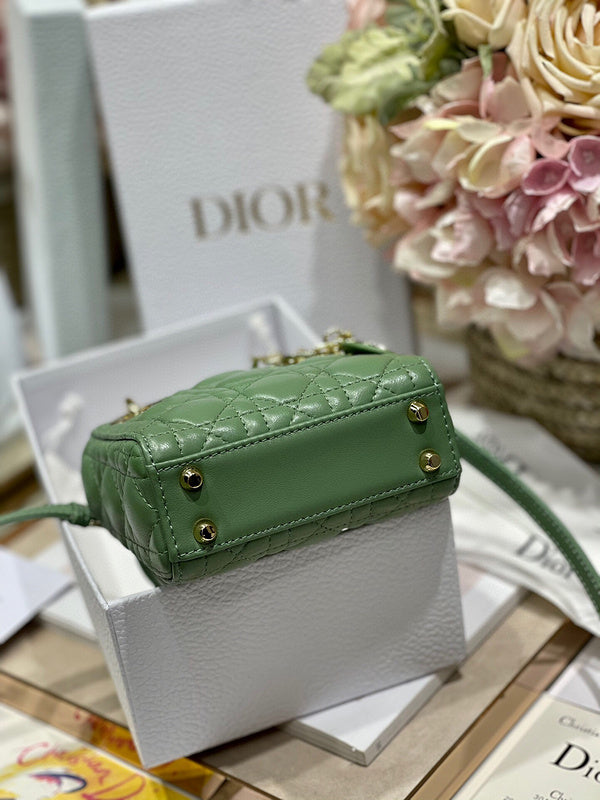 LTB - Luxe Touch Bags - 052