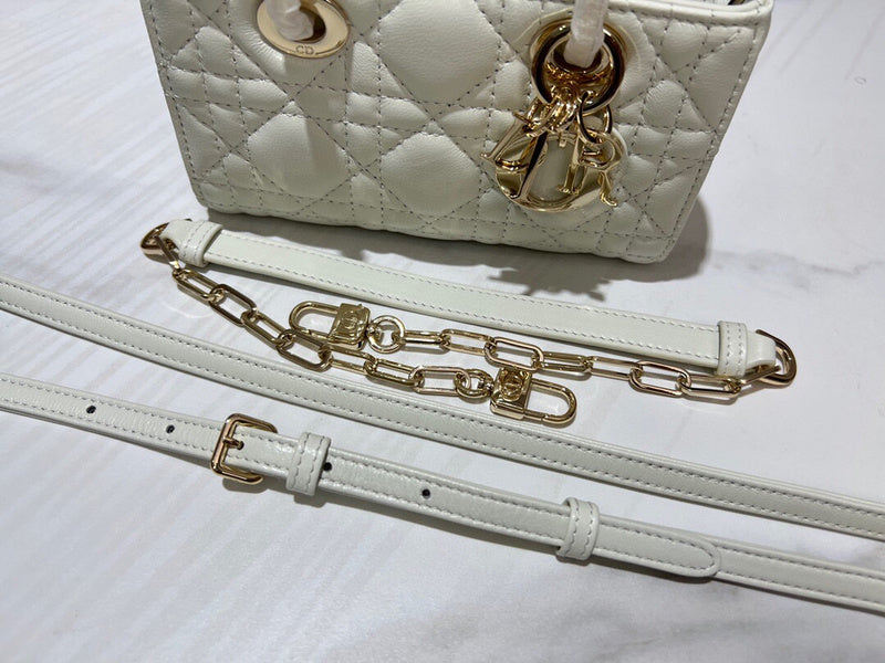 LTB - Luxe Touch Bags - 1950