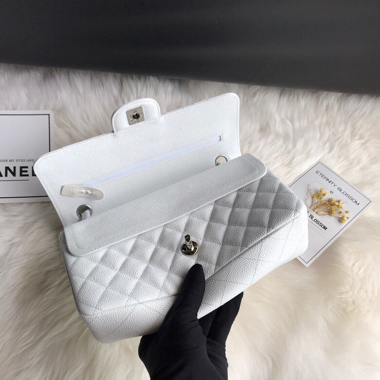 Luxe Touch Bags 

 -  Bags - 2615