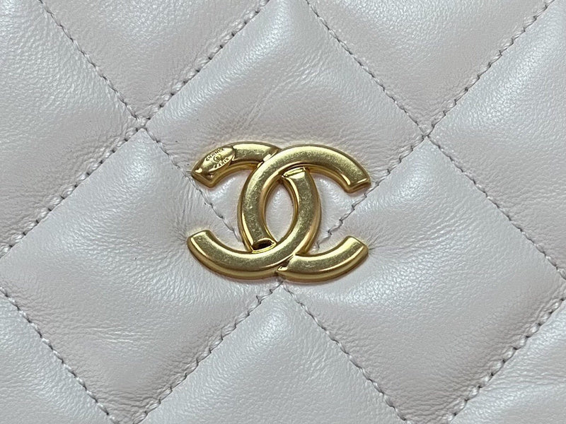 Luxe Touch Bags 

 -  Bags - 2815