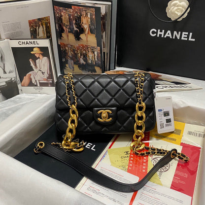 Luxe Touch Bags 

 -  Bags - 3347