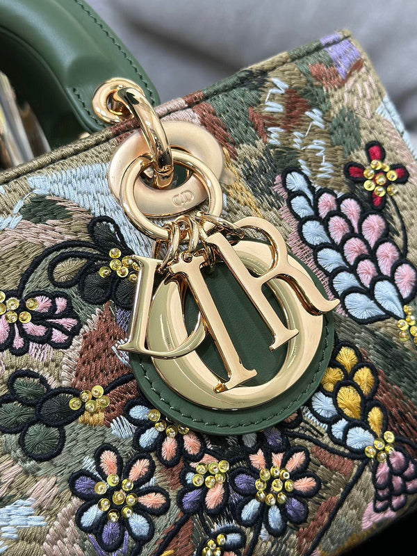 LTB - Luxe Touch Bags - 235