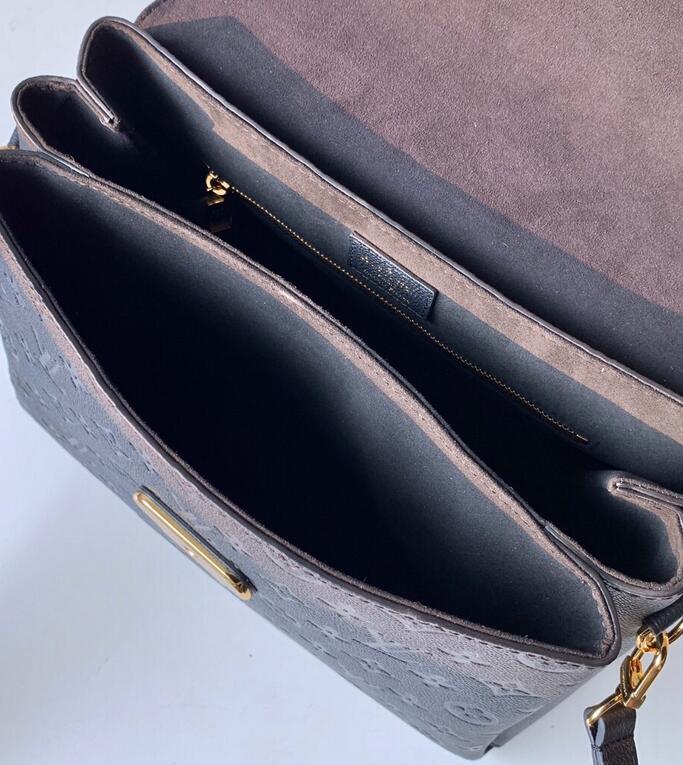 Luxe Touch Bags -   2918