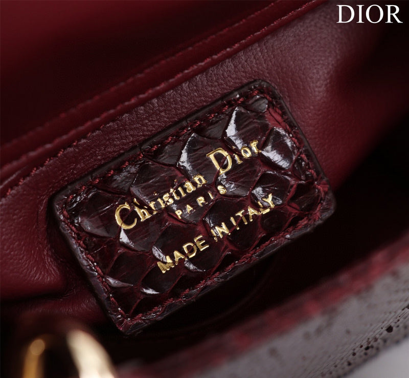 LTB - Luxe Touch Bags - 114