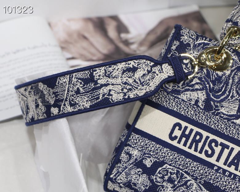 LTB - Luxe Touch Bags - 085