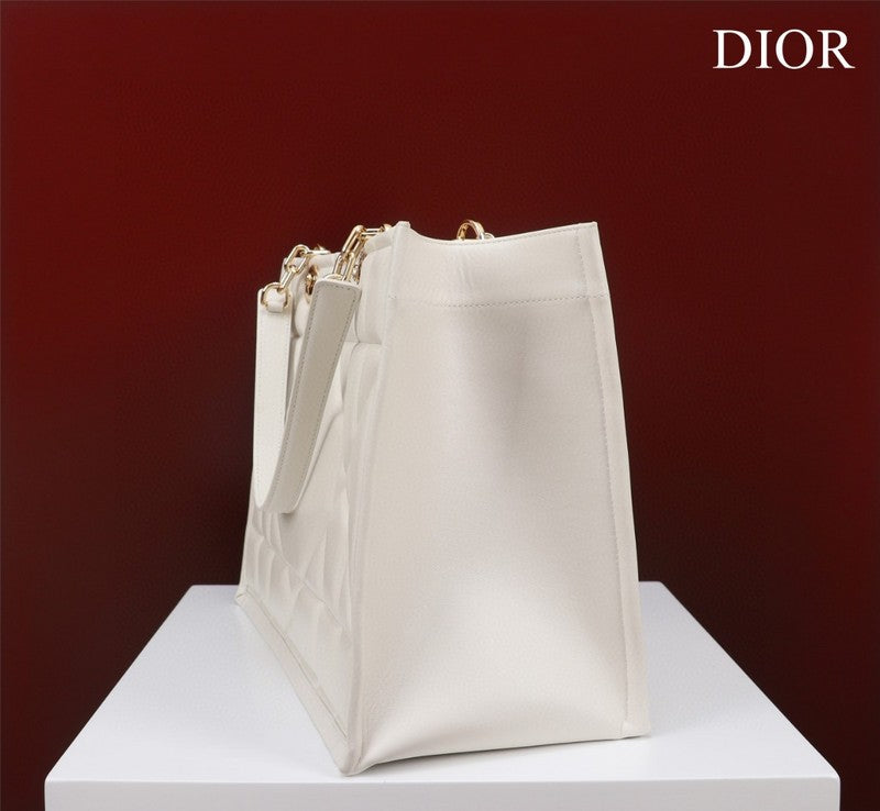 LTB - Luxe Touch Bags - 1962