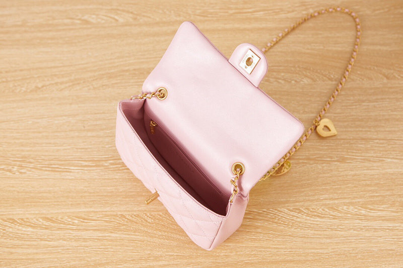 Luxe Touch Bags 

 -  Bags - 2960