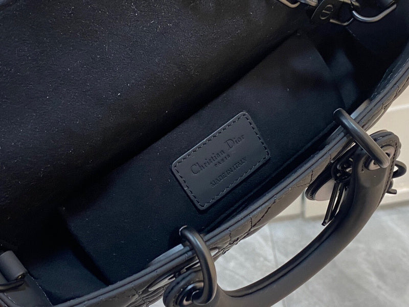 LTB - Luxe Touch Bags - 695