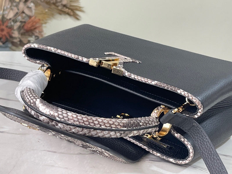 Fashion Luxe Touch bags - 5555