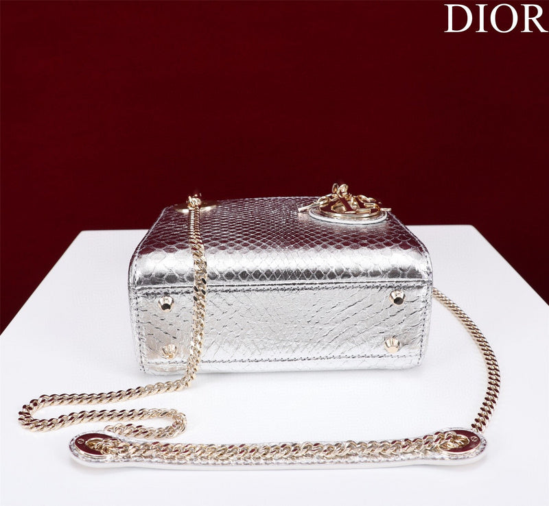 LTB - Luxe Touch Bags - 108