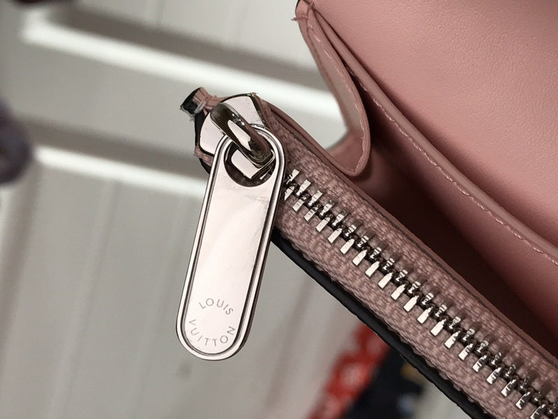 Fashion Luxe Touch bags - 2624
