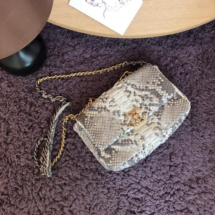 Luxe Touch Bags 

 -  Bags - 3073