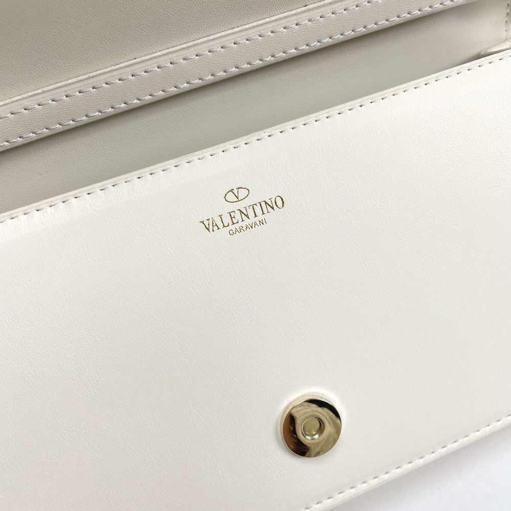 VO GARAVANI LOCÒ SHOULDER BAG IN IVORY 27CM